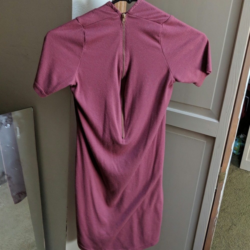 Dark pink-muave fitted dress